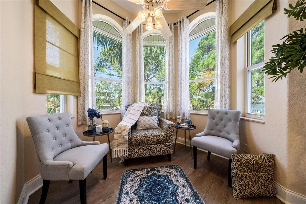 For Sale: $2,198,500 (5 beds, 3 baths, 4092 Square Feet)