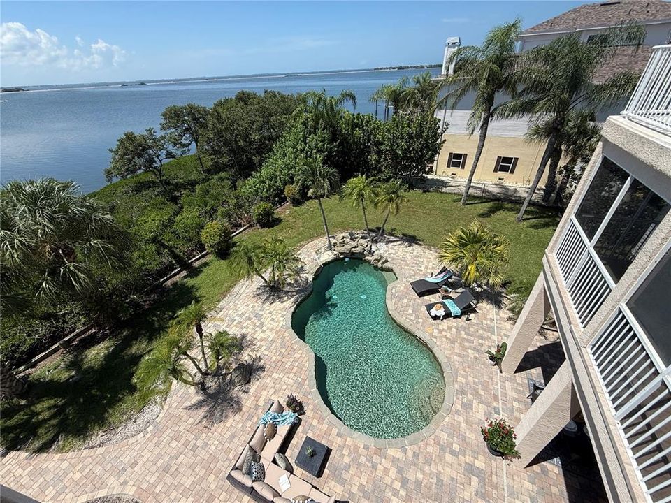 For Sale: $2,198,500 (5 beds, 3 baths, 4092 Square Feet)