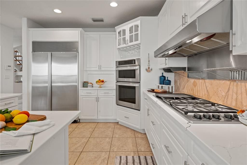 For Sale: $2,198,500 (5 beds, 3 baths, 4092 Square Feet)