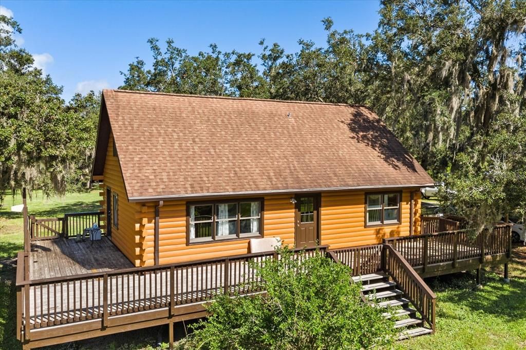 Recently Sold: $569,000 (3 beds, 1 baths, 1388 Square Feet)