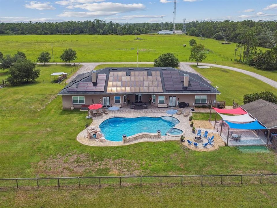 待售: $2,350,000 (6 贝兹, 4 浴室, 6032 平方英尺)