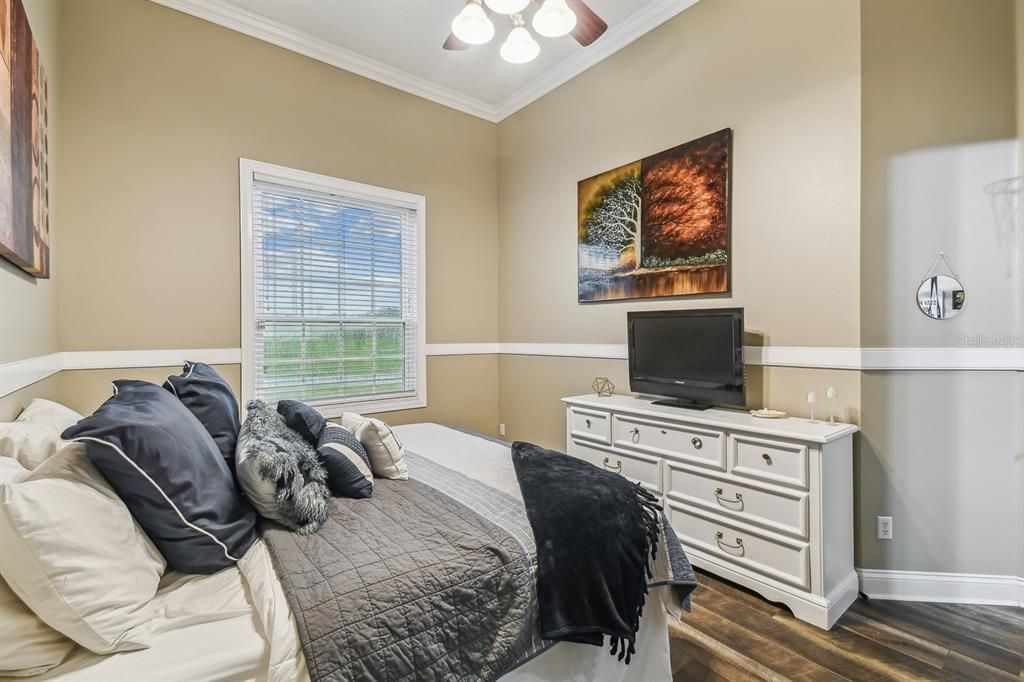 待售: $2,350,000 (6 贝兹, 4 浴室, 6032 平方英尺)