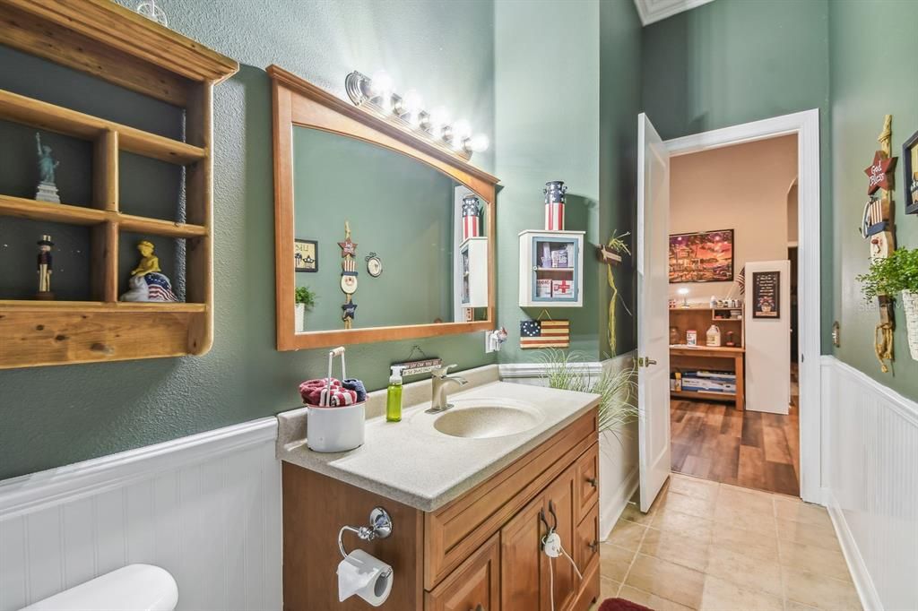 待售: $2,350,000 (6 贝兹, 4 浴室, 6032 平方英尺)