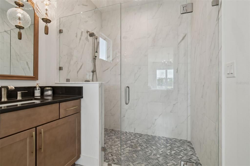 For Sale: $639,000 (4 beds, 3 baths, 2480 Square Feet)