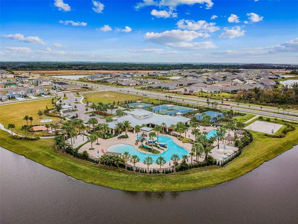 For Sale: $639,000 (4 beds, 3 baths, 2480 Square Feet)