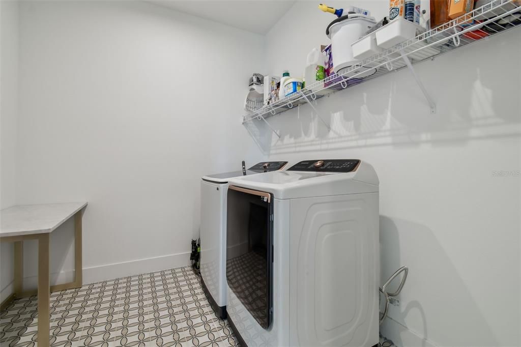 For Sale: $639,000 (4 beds, 3 baths, 2480 Square Feet)