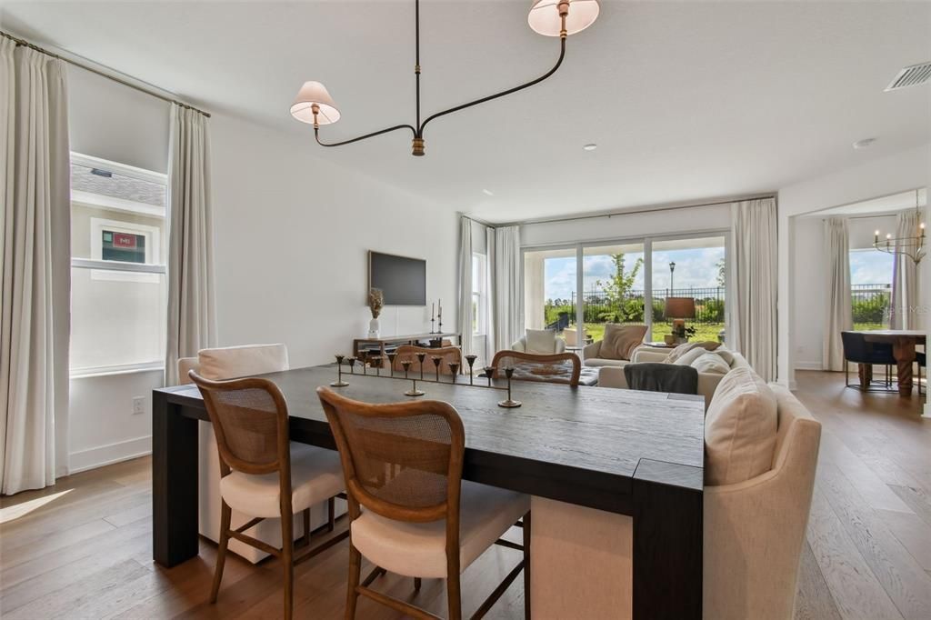 For Sale: $639,000 (4 beds, 3 baths, 2480 Square Feet)