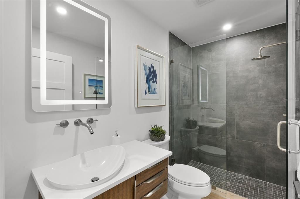 For Sale: $1,450,000 (3 beds, 3 baths, 2200 Square Feet)