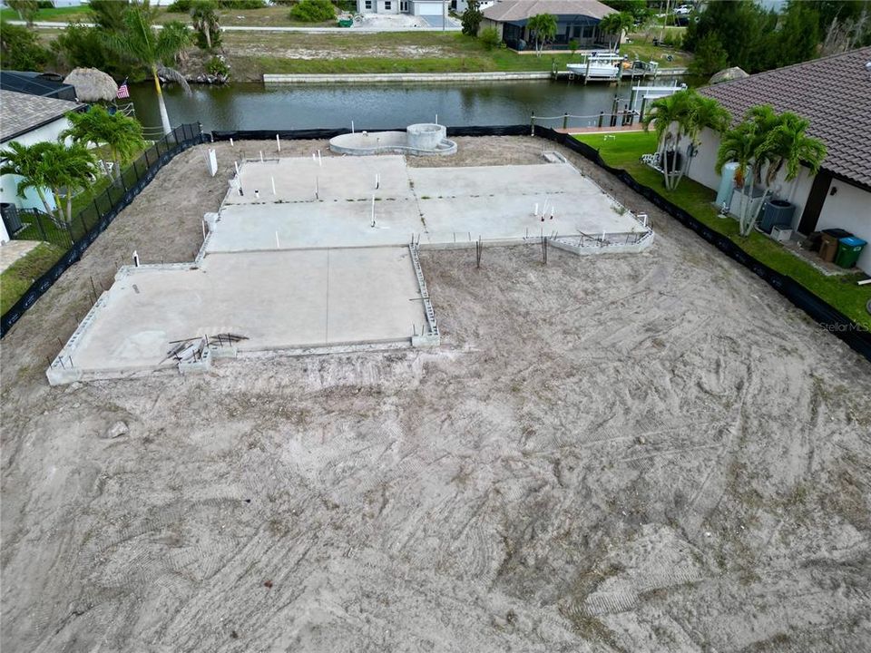 Active With Contract: $325,000 (0.24 acres)
