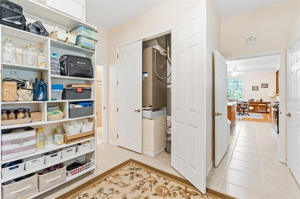 待售: $878,000 (3 贝兹, 2 浴室, 2746 平方英尺)