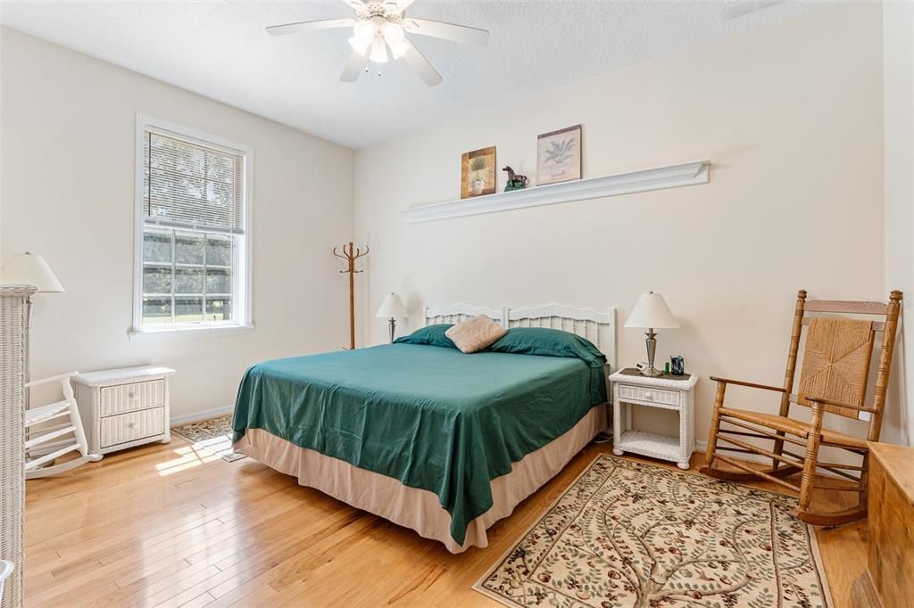 待售: $878,000 (3 贝兹, 2 浴室, 2746 平方英尺)