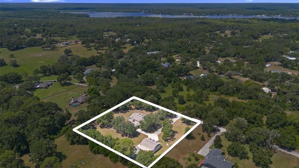 待售: $878,000 (3 贝兹, 2 浴室, 2746 平方英尺)