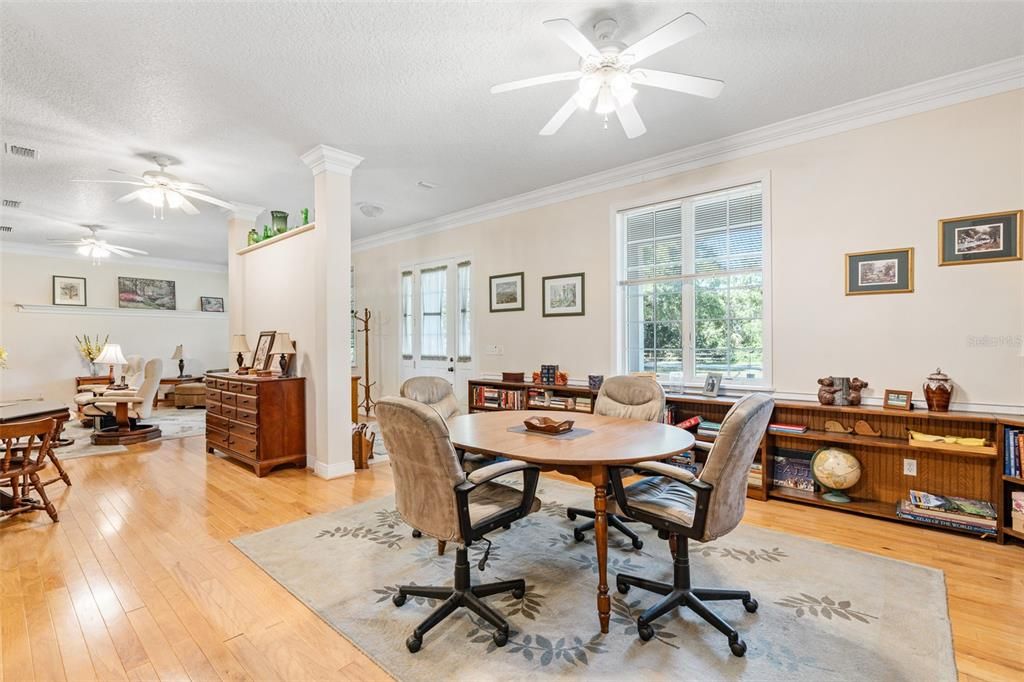 待售: $878,000 (3 贝兹, 2 浴室, 2746 平方英尺)