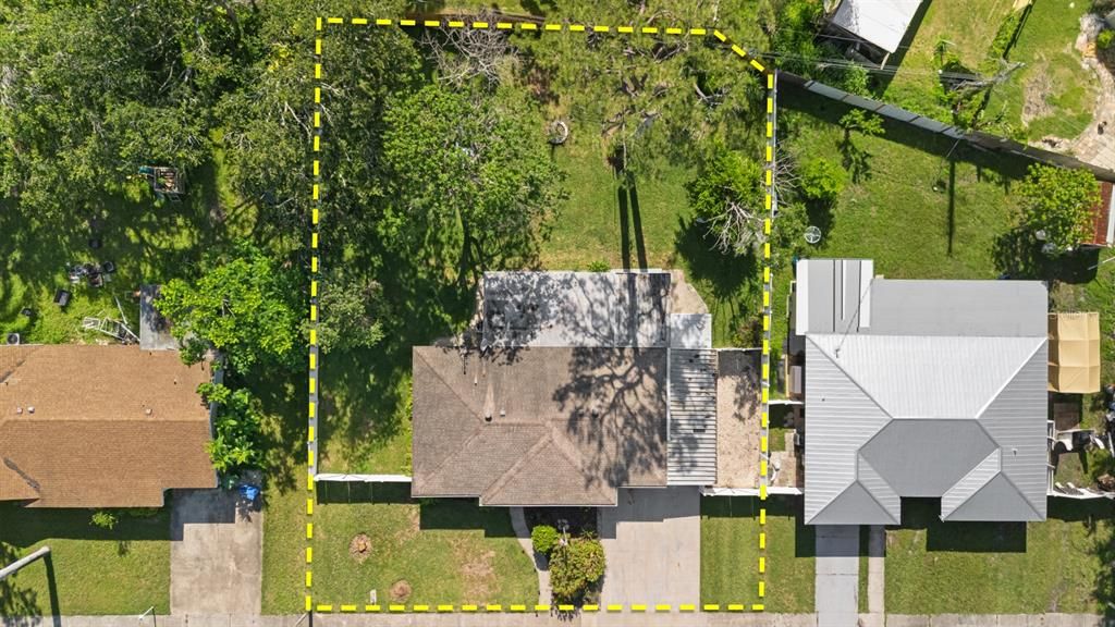 Под контрактом: $2,500 (2 спален, 2 ванн, 1796 Квадратных фут)