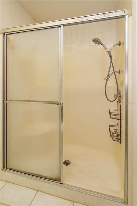 Под контрактом: $387,000 (3 спален, 3 ванн, 1593 Квадратных фут)