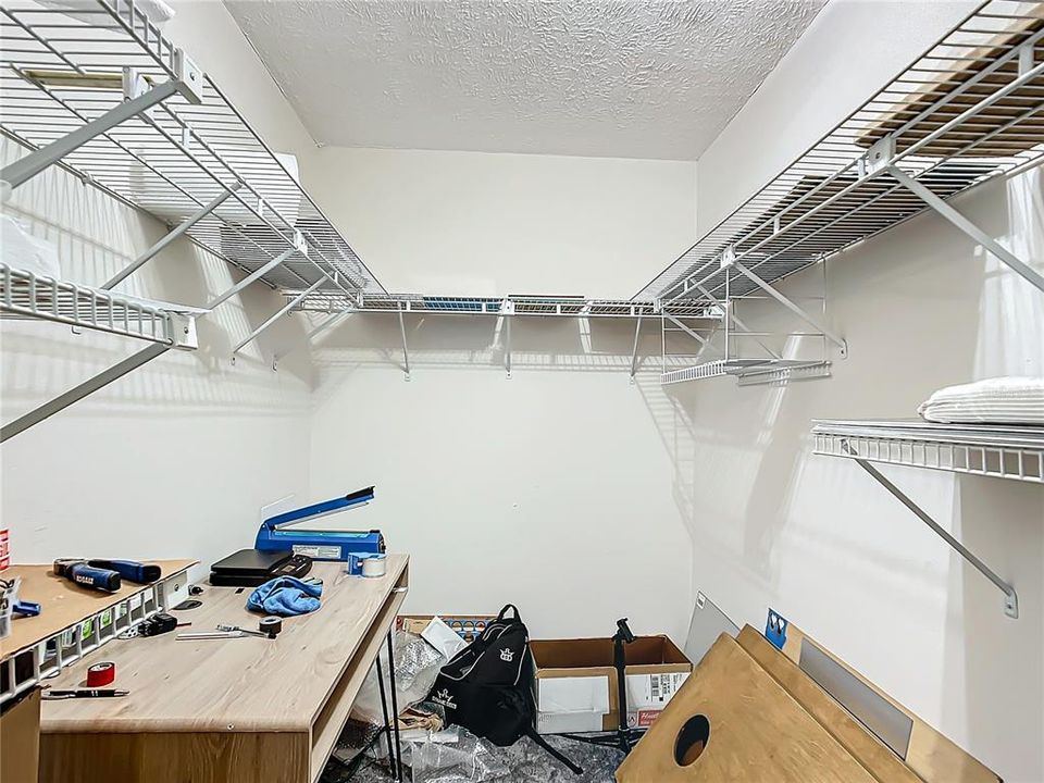 待售: $399,900 (3 贝兹, 2 浴室, 2070 平方英尺)