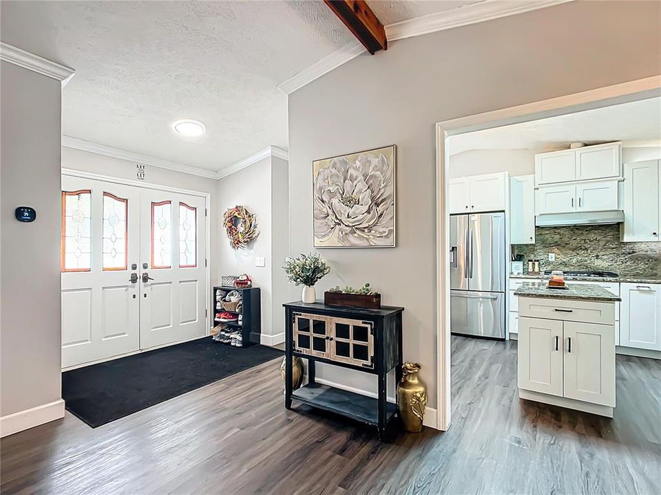 待售: $399,900 (3 贝兹, 2 浴室, 2070 平方英尺)