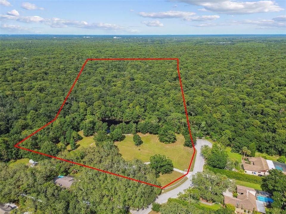 最近售出: $850,000 (28.12 acres)