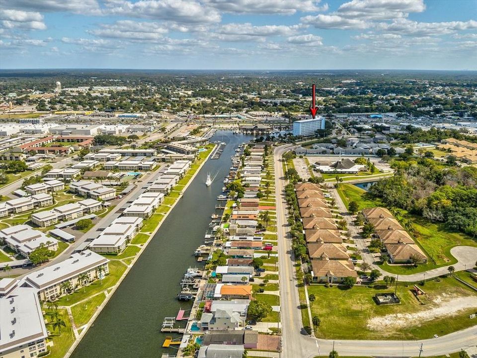 待售: $150,000 (1 贝兹, 1 浴室, 688 平方英尺)