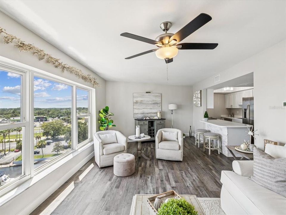 待售: $150,000 (1 贝兹, 1 浴室, 688 平方英尺)