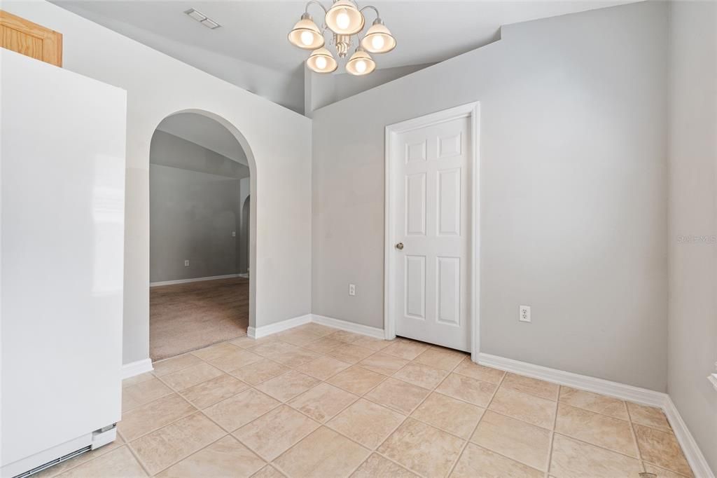 Active With Contract: $275,000 (3 beds, 2 baths, 1874 Square Feet)