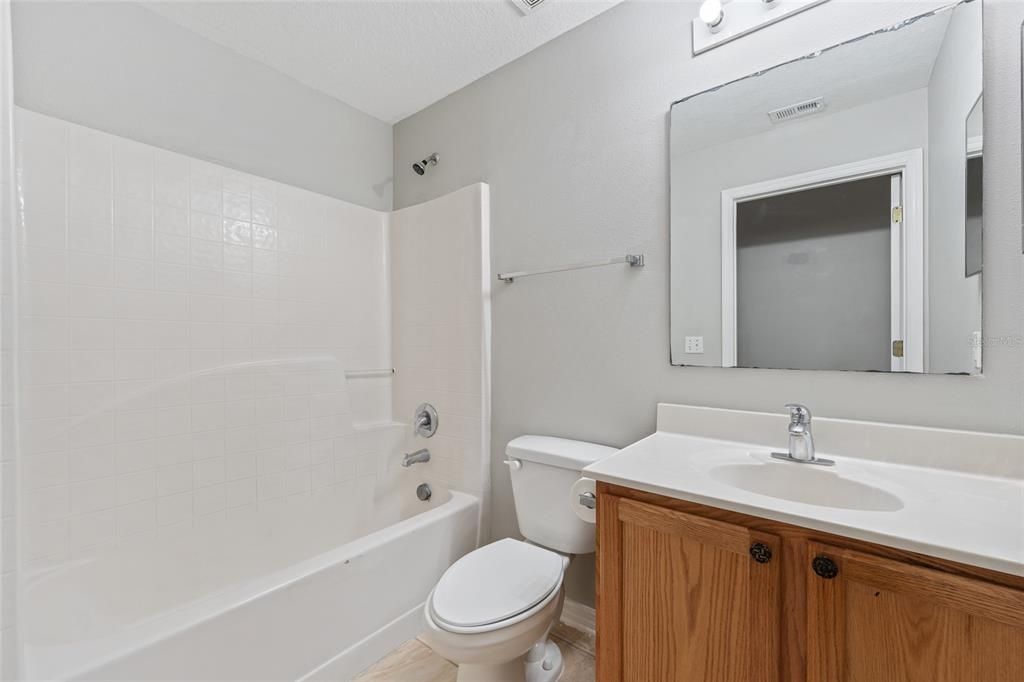 Active With Contract: $275,000 (3 beds, 2 baths, 1874 Square Feet)