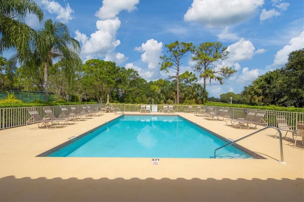 На продажу: $300,000 (2 спален, 2 ванн, 1238 Квадратных фут)