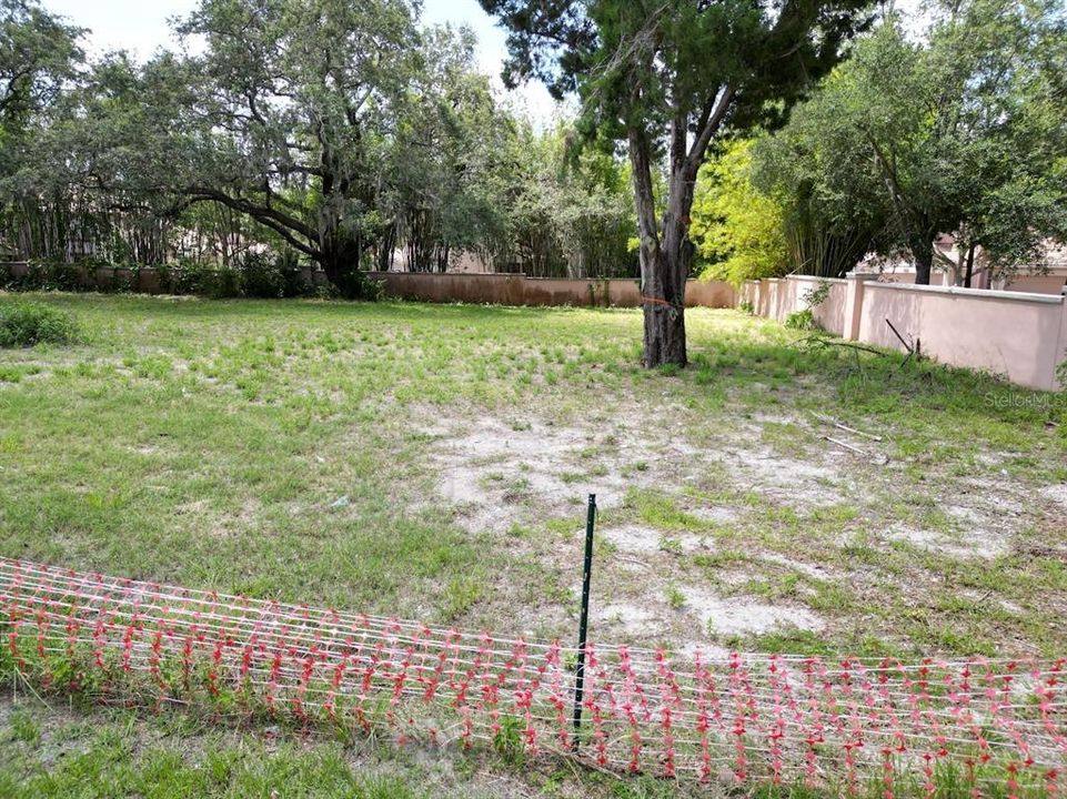 待售: $299,000 (0.43 acres)