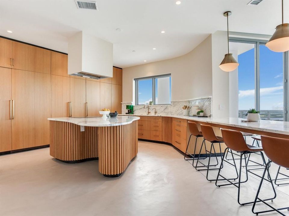 En Venta: $4,499,999 (3 camas, 3 baños, 4558 Pies cuadrados)