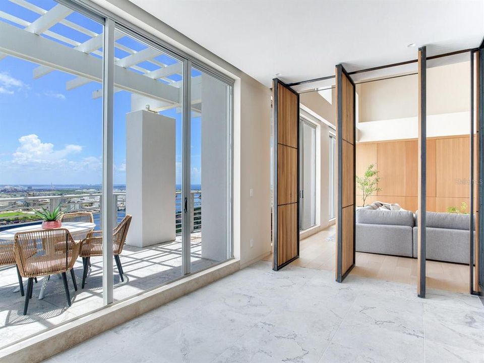 En Venta: $4,499,999 (3 camas, 3 baños, 4558 Pies cuadrados)