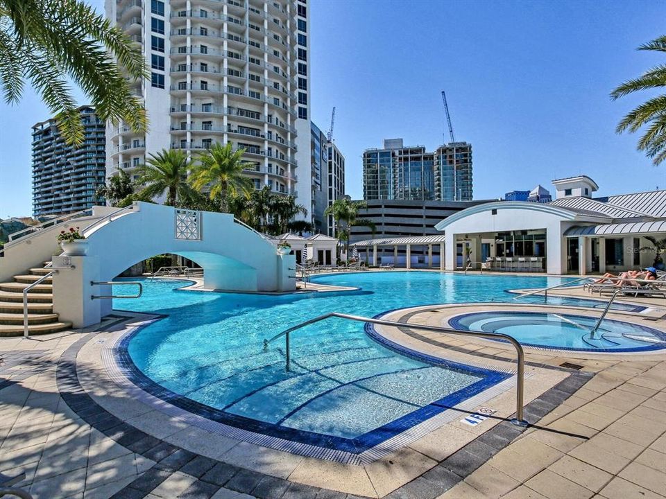 En Venta: $4,499,999 (3 camas, 3 baños, 4558 Pies cuadrados)