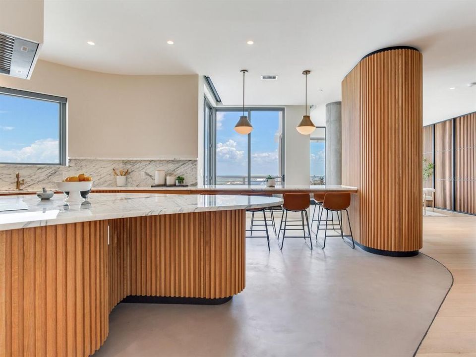 En Venta: $4,499,999 (3 camas, 3 baños, 4558 Pies cuadrados)