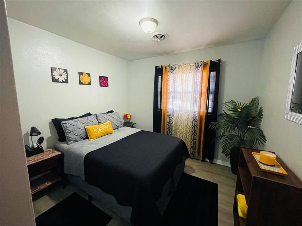 For Sale: $179,900 (3 beds, 1 baths, 1227 Square Feet)