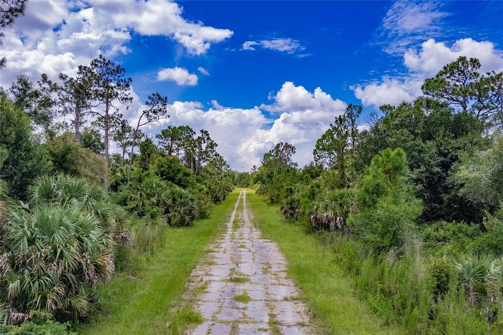 En Venta: $10,000 (0.22 acres)