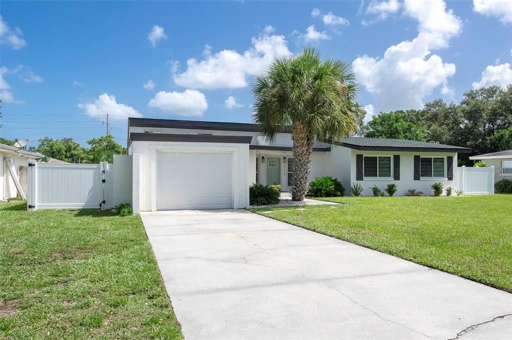 На продажу: $729,550 (3 спален, 2 ванн, 1572 Квадратных фут)