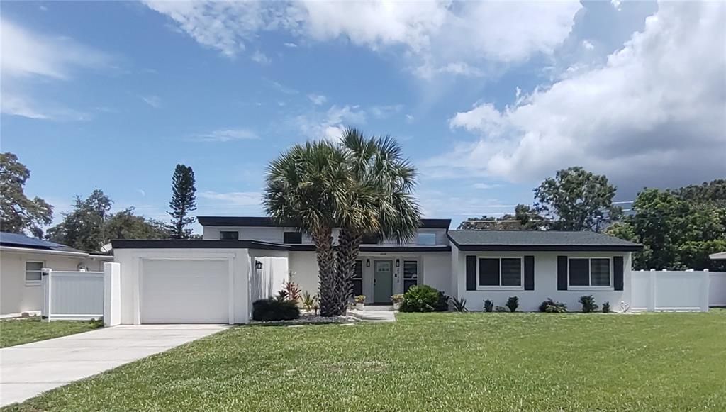 На продажу: $729,550 (3 спален, 2 ванн, 1572 Квадратных фут)