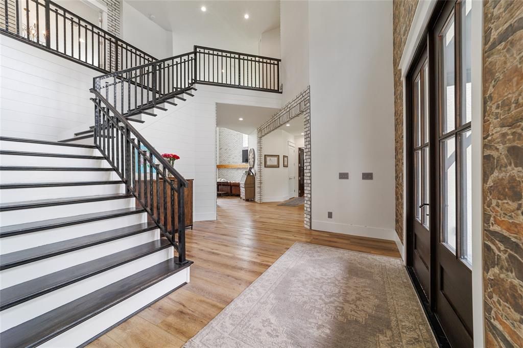 For Sale: $1,699,000 (5 beds, 5 baths, 5079 Square Feet)