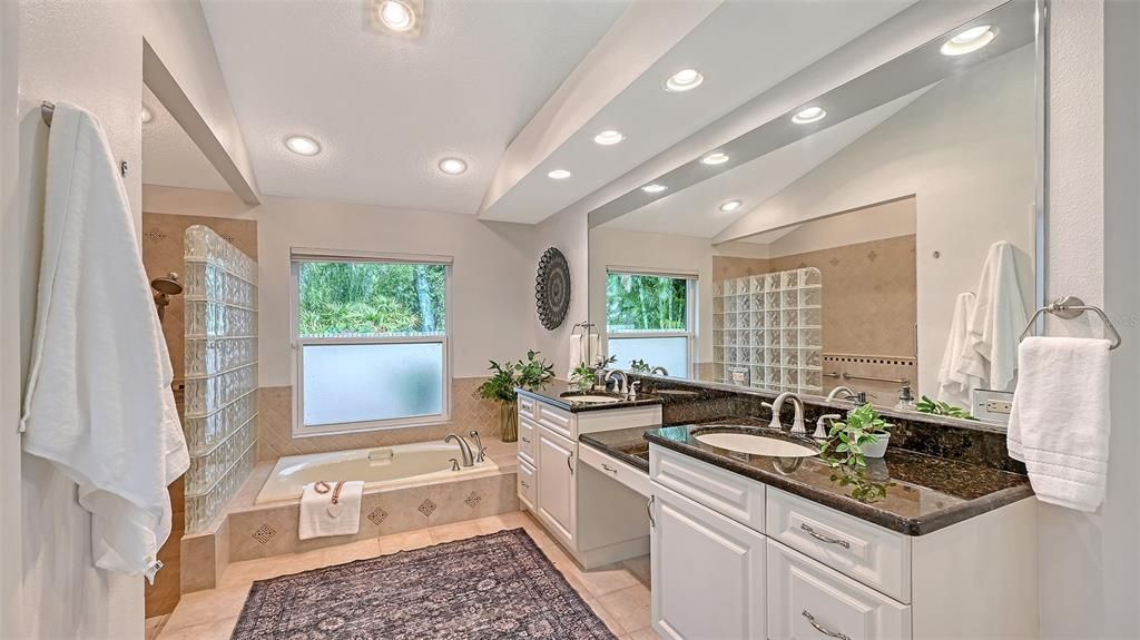 For Sale: $1,749,000 (6 beds, 5 baths, 5027 Square Feet)