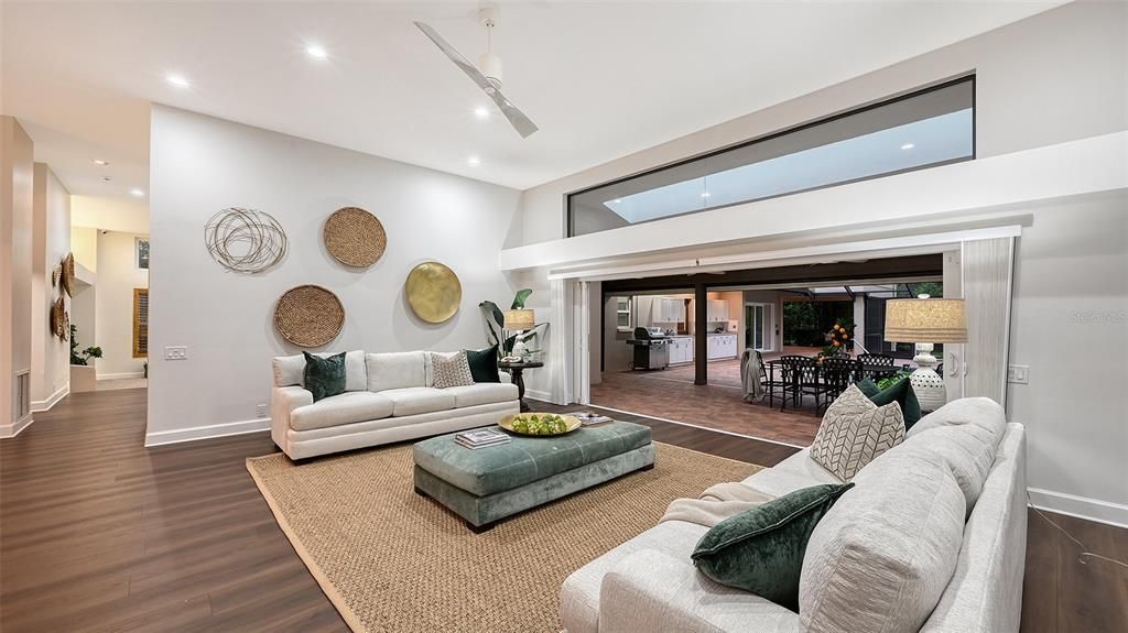 For Sale: $1,749,000 (6 beds, 5 baths, 5027 Square Feet)