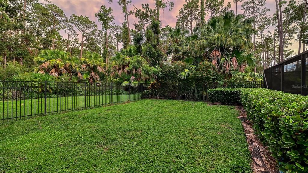 For Sale: $1,749,000 (6 beds, 5 baths, 5027 Square Feet)