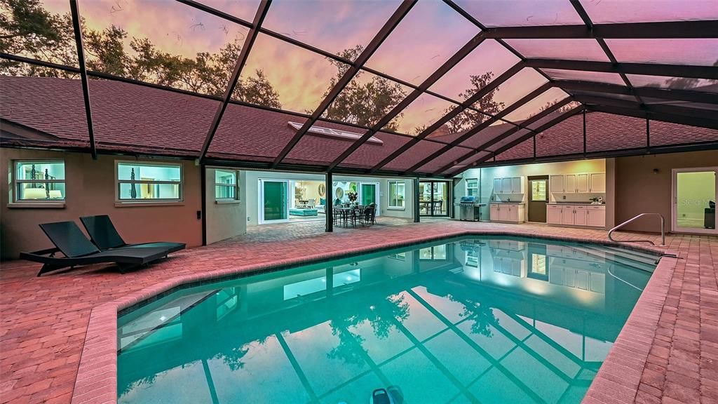 For Sale: $1,749,000 (6 beds, 5 baths, 5027 Square Feet)