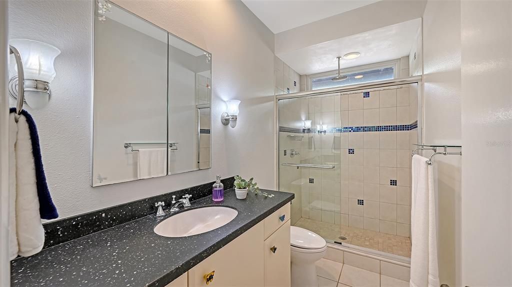 For Sale: $1,749,000 (6 beds, 5 baths, 5027 Square Feet)