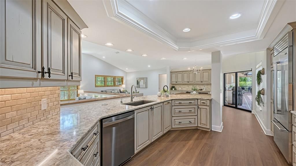 For Sale: $1,749,000 (6 beds, 5 baths, 5027 Square Feet)