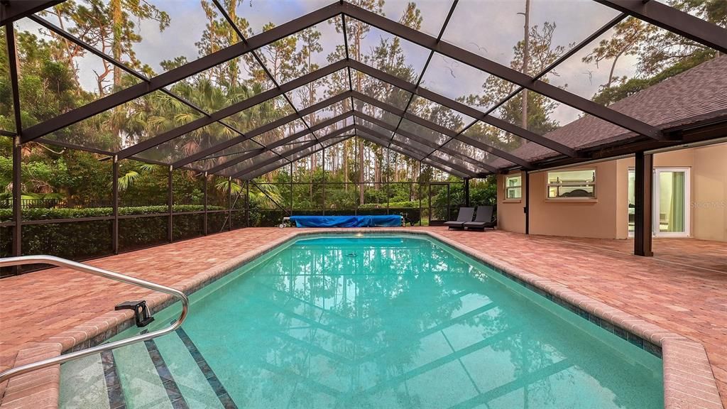 For Sale: $1,749,000 (6 beds, 5 baths, 5027 Square Feet)