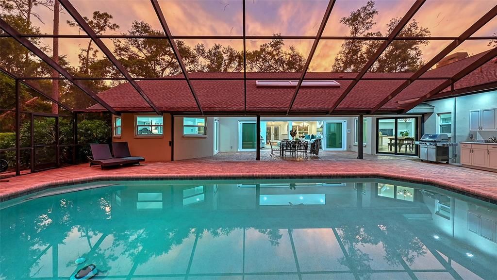 For Sale: $1,749,000 (6 beds, 5 baths, 5027 Square Feet)