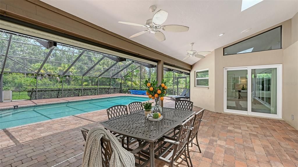 For Sale: $1,749,000 (6 beds, 5 baths, 5027 Square Feet)