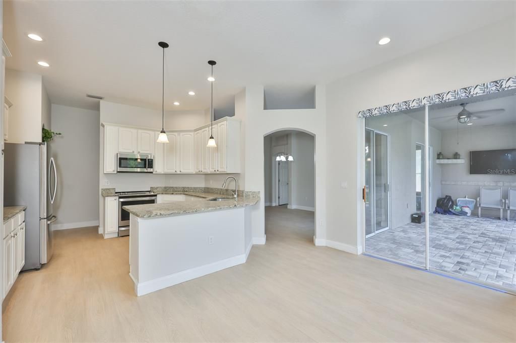 Active With Contract: $600,000 (4 beds, 3 baths, 2236 Square Feet)