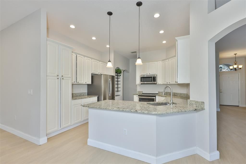 Active With Contract: $600,000 (4 beds, 3 baths, 2236 Square Feet)
