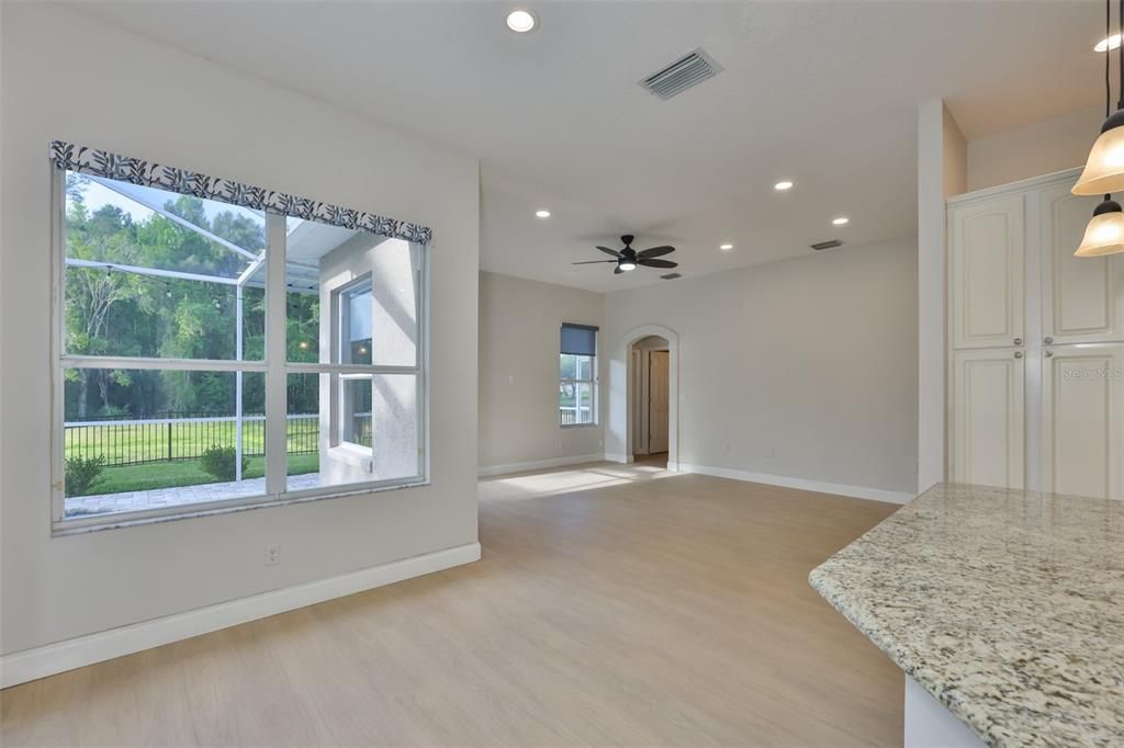 Active With Contract: $600,000 (4 beds, 3 baths, 2236 Square Feet)