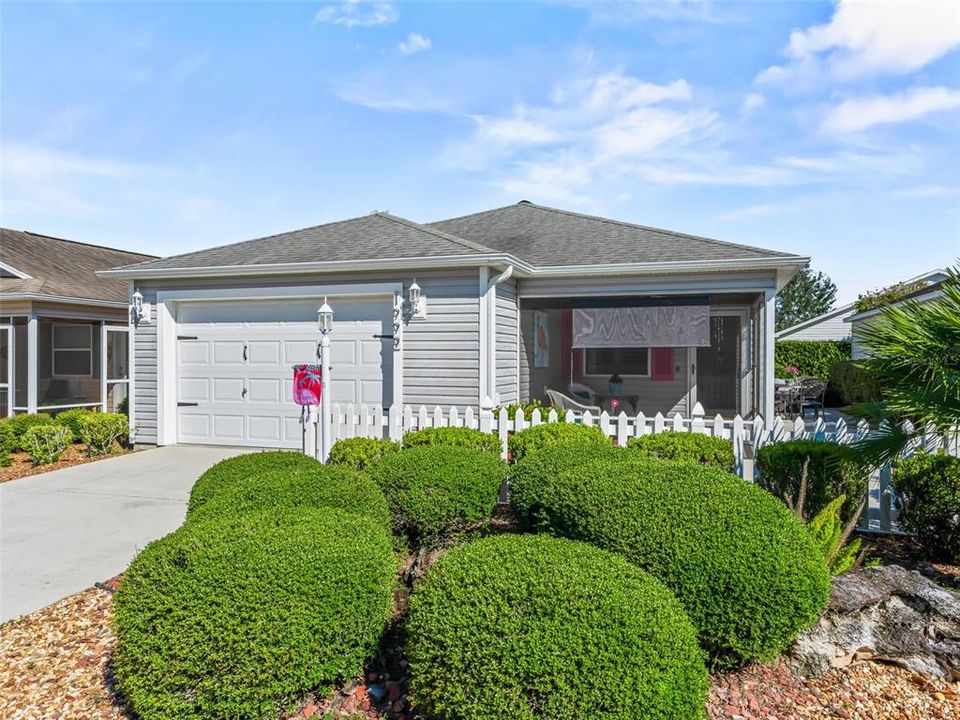 En Venta: $299,900 (2 camas, 2 baños, 1156 Pies cuadrados)